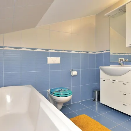 Amazing In With Kitchen Holiday home *