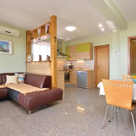 06 Vakantiehuis Maslenica